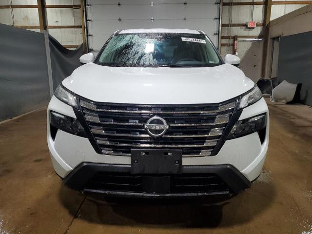  NISSAN ROGUE 2024 Белый