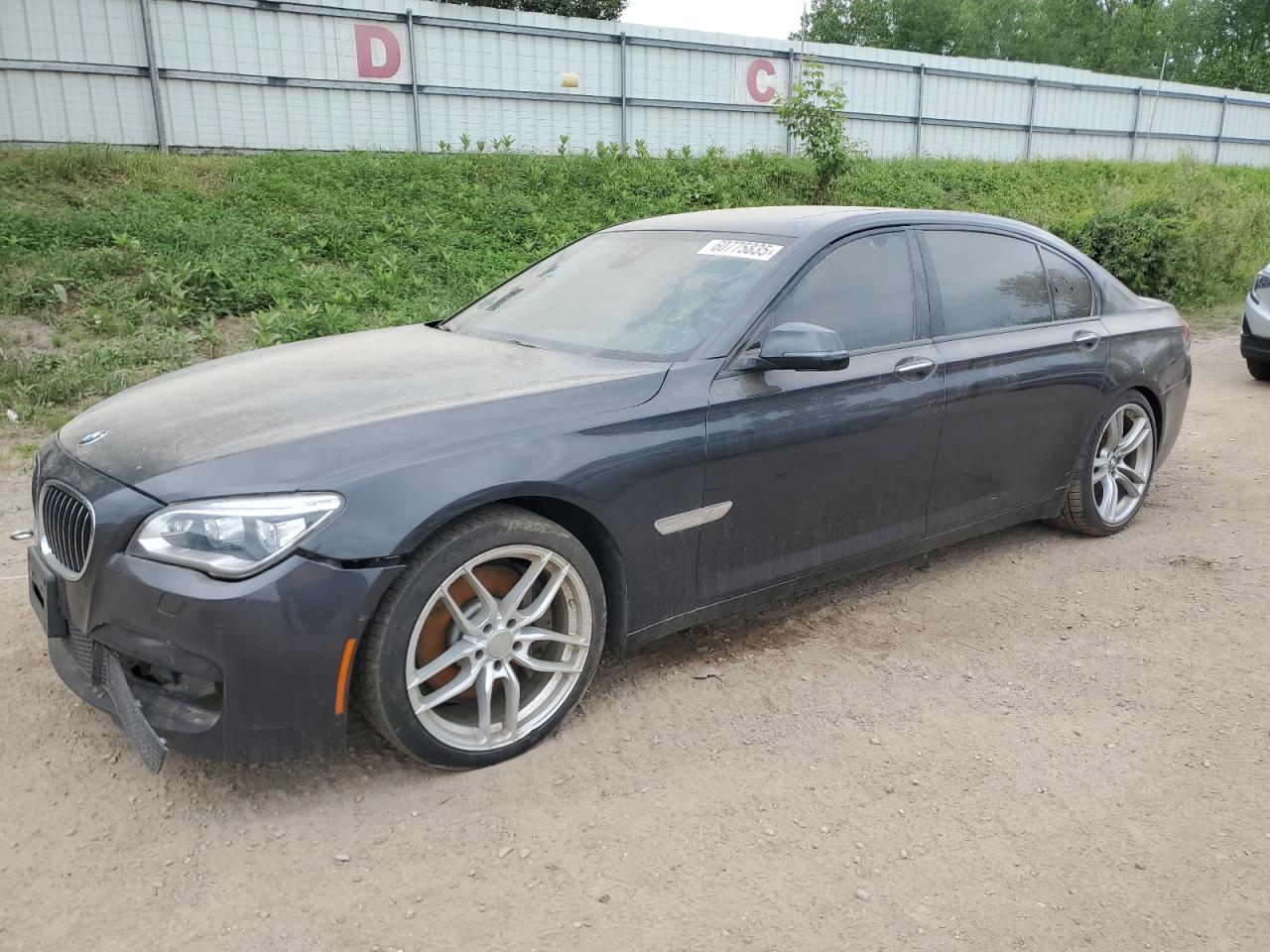 2013 Bmw 750 Lxi იყიდება Davison-ში, MI - Minor Dent/Scratches