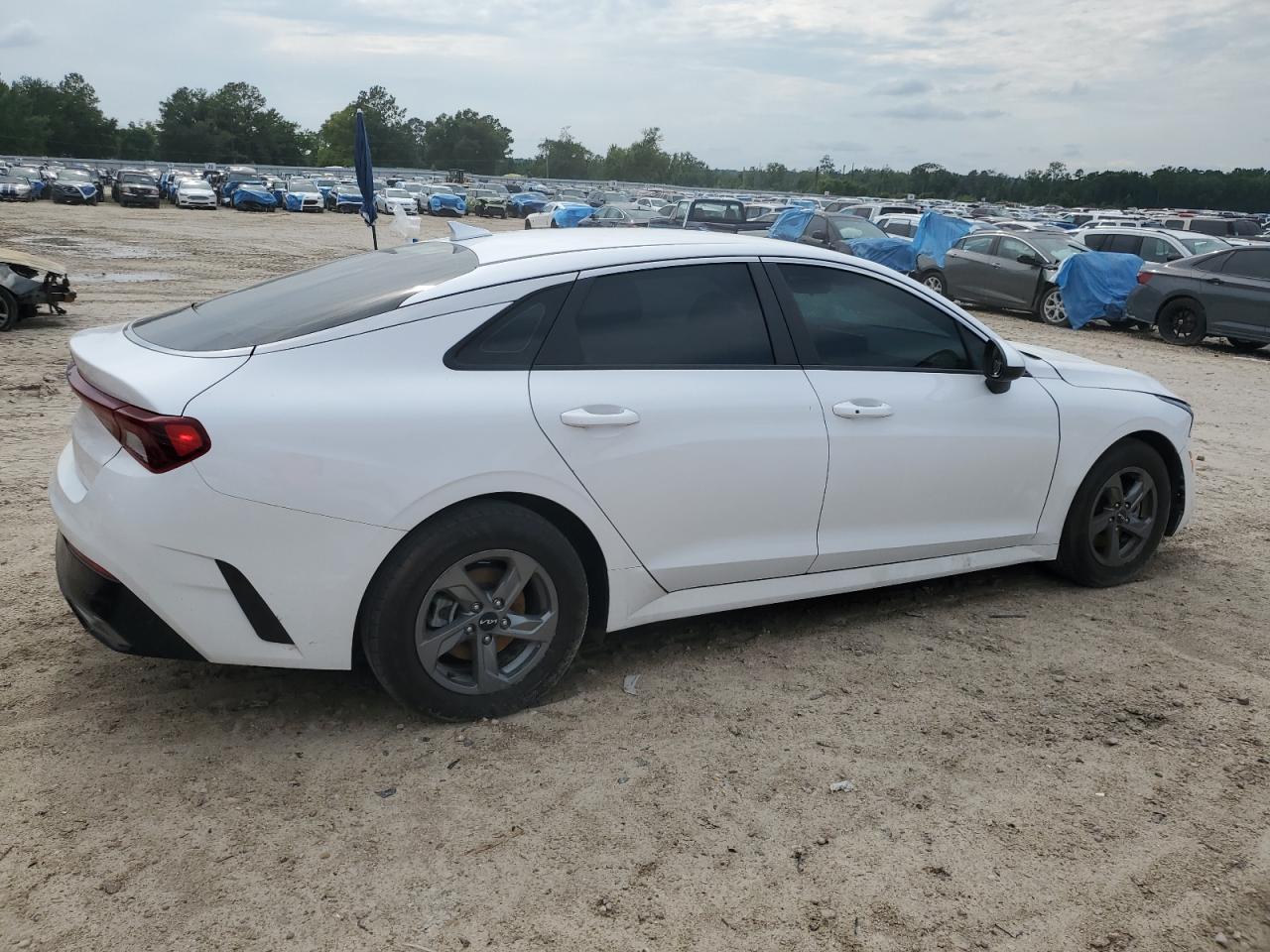 KIA K5 2023 VIN 5XXG14J2XPG207300 фото 3