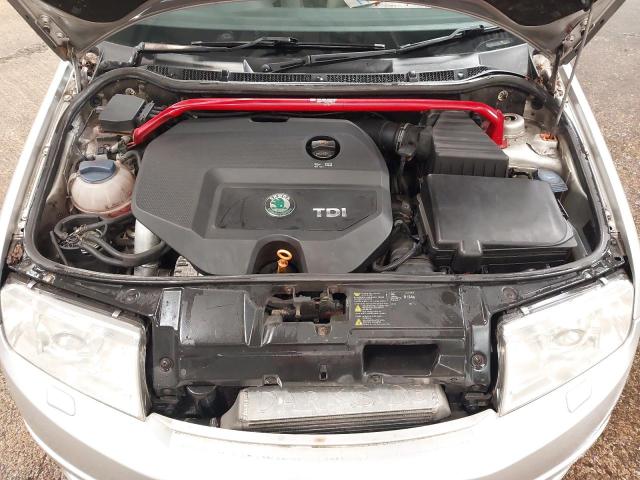 2004 SKODA FABIA VRS