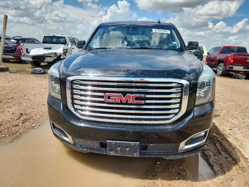  GMC YUKON 2017 Черный