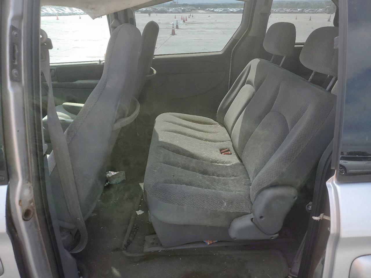 2005 Chrysler Town & Country VIN: 1C4GP45R55B263315 Lot: 62827265
