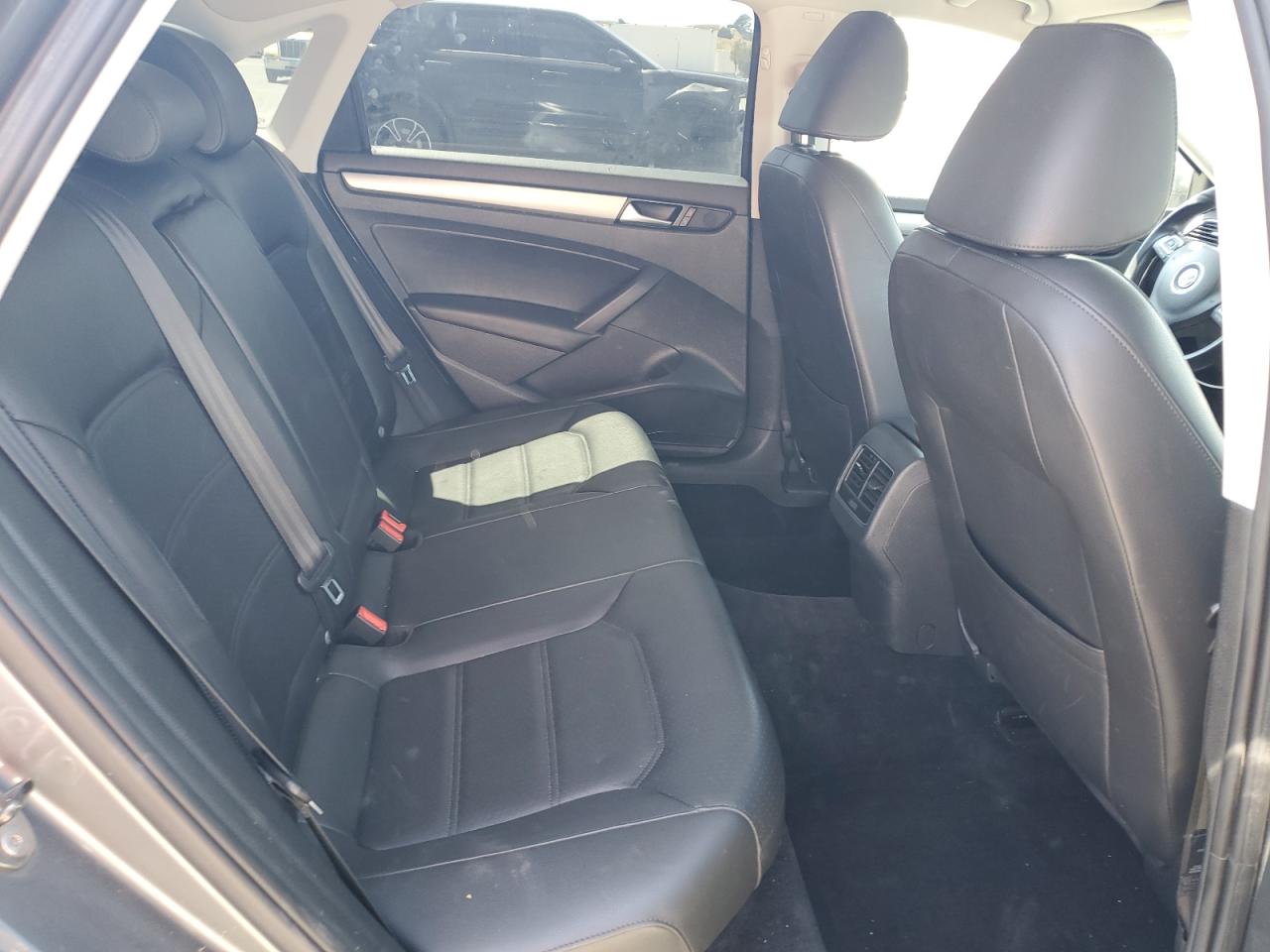 2014 Volkswagen Passat Se VIN: 1VWBT7A37EC104716 Lot: 63116465