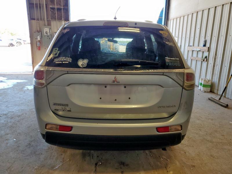  MITSUBISHI OUTLANDER 2014 Srebrny