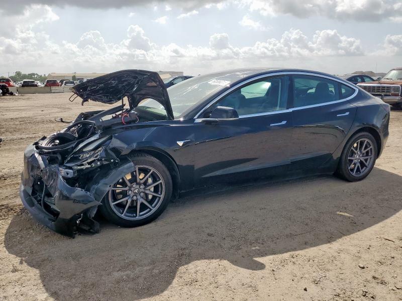  TESLA MODEL 3 2019 Черный