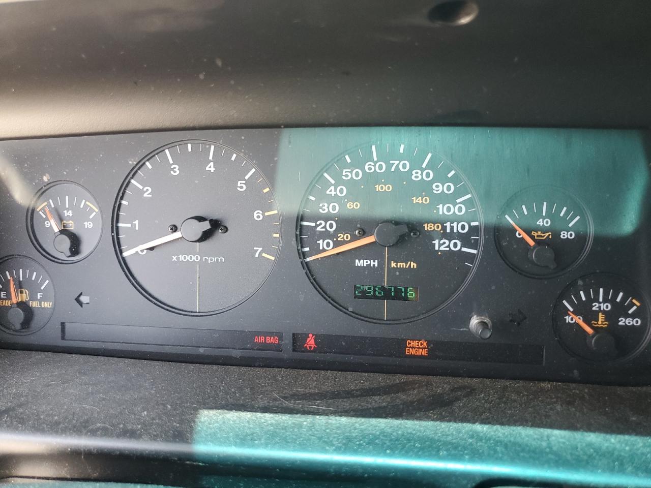 1996 Jeep Grand Cherokee Laredo VIN: 1J4FX58S8TC169379 Lot: 62855935