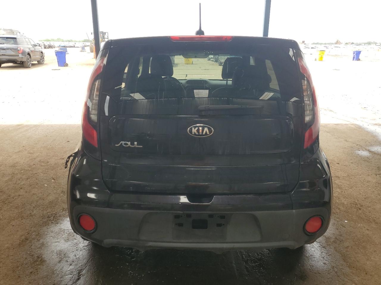 2018 Kia Soul VIN: KNDJN2A25J7621616 Lot: 60836495