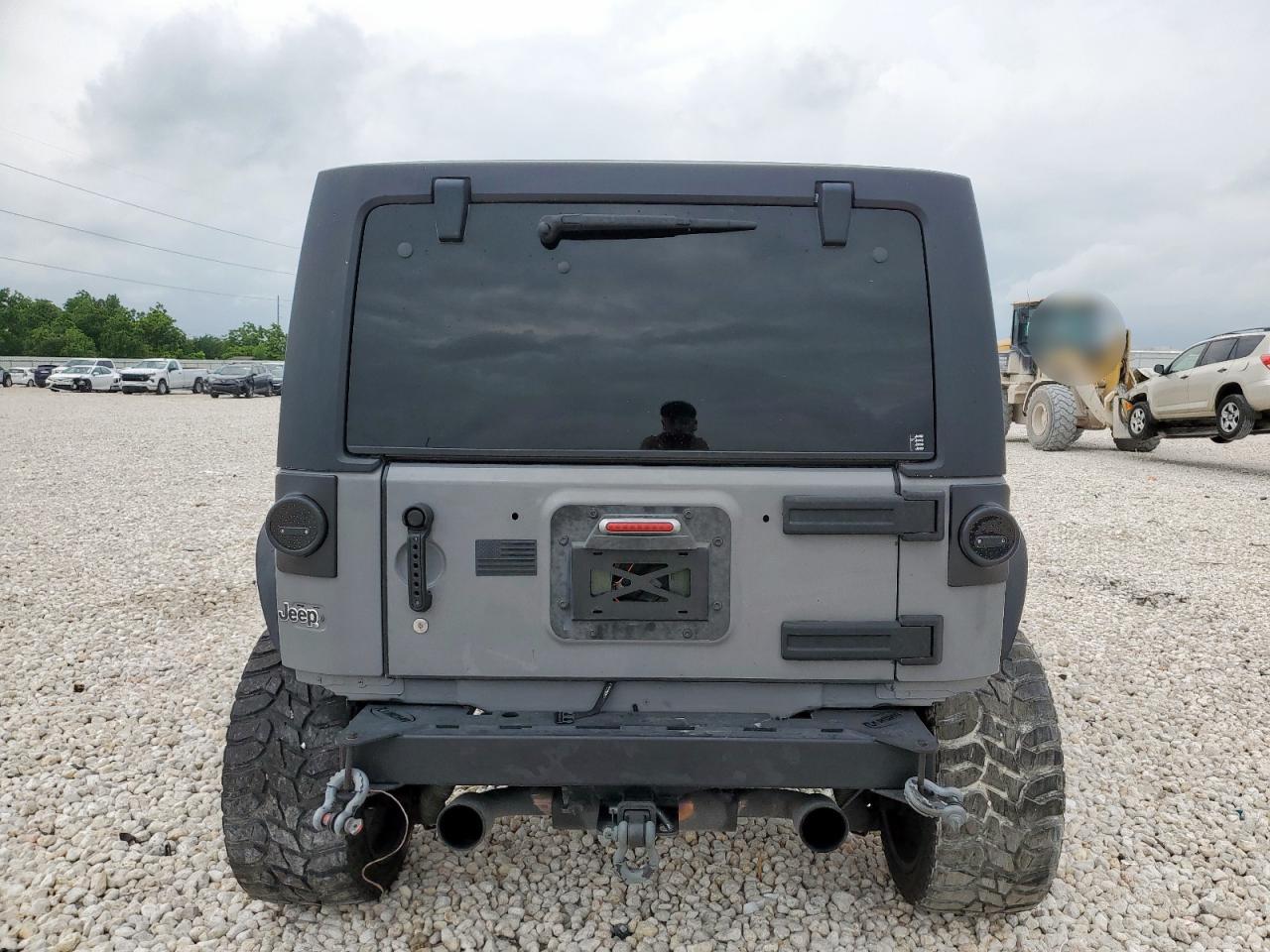 2007 Jeep Wrangler X VIN: 1J4GA39147L171796 Lot: 59180745