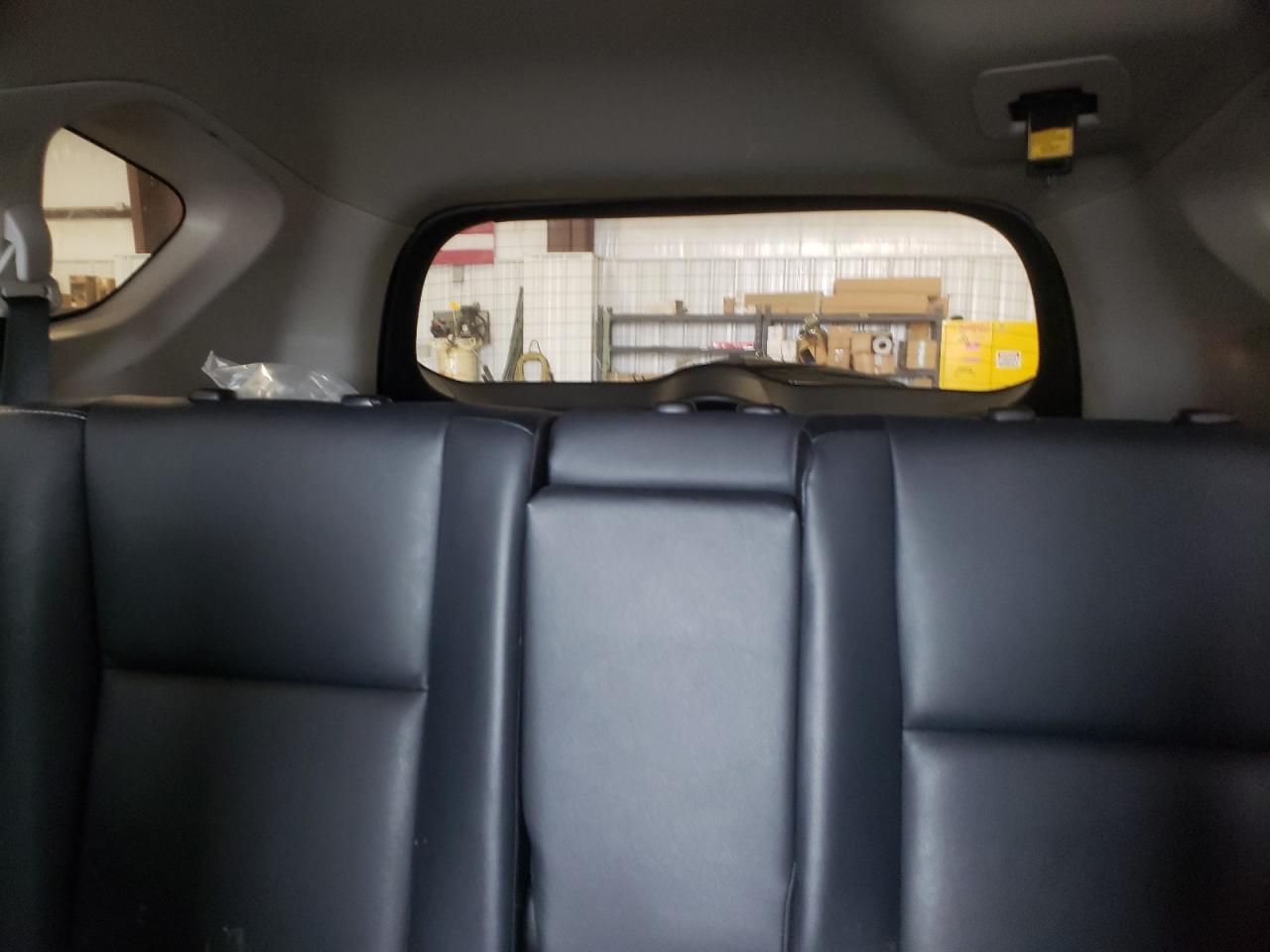 2T3YFREV8JW427529 TOYOTA RAV4 2018