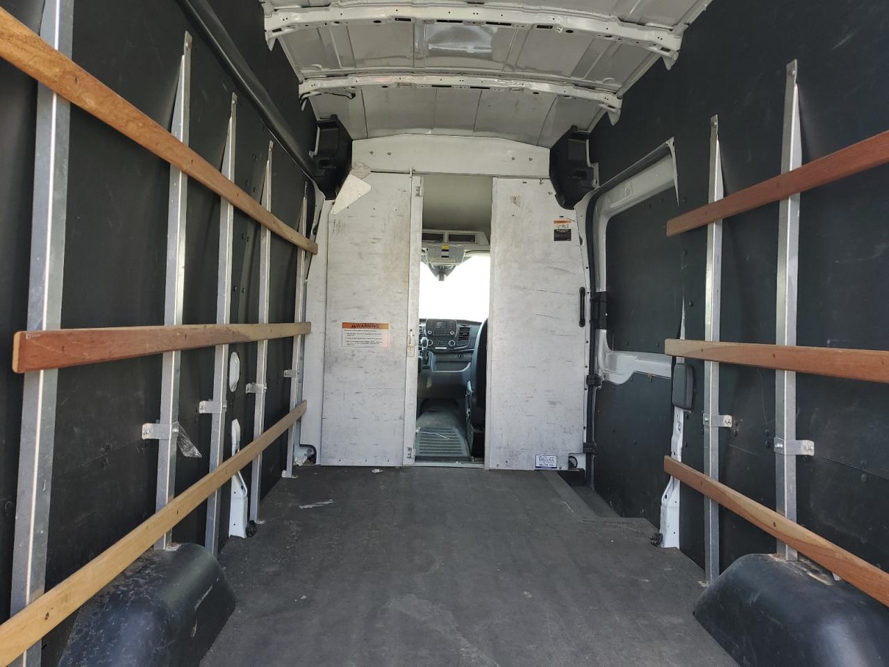 2022 Ford Transit T-250 VIN: 1FTBR1X87NKA72437 Lot: 61787385