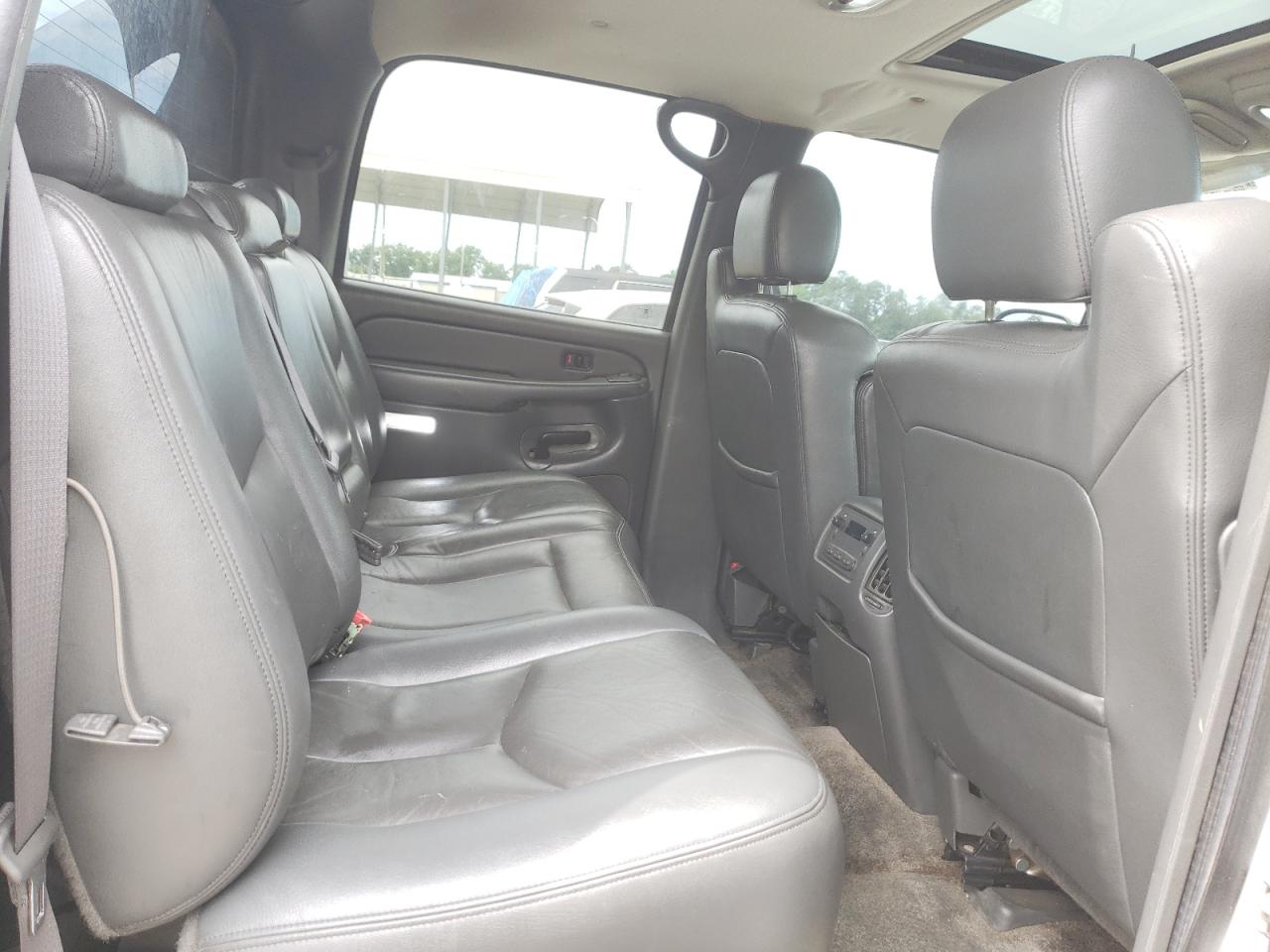 2003 Chevrolet Avalanche K1500 VIN: 3GNEK13T53G113574 Lot: 61354875