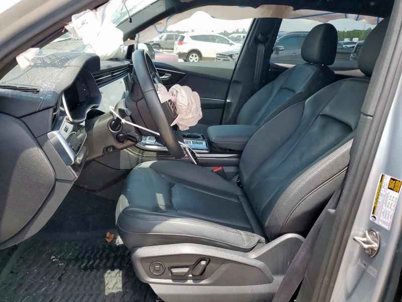  AUDI Q7 2023 Серебристый