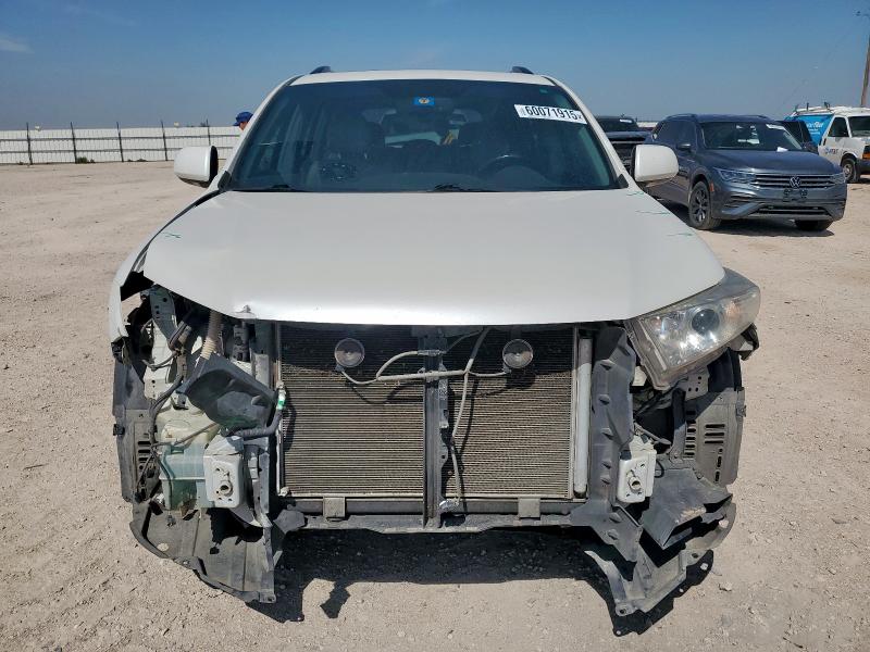  TOYOTA HIGHLANDER 2013 Biały