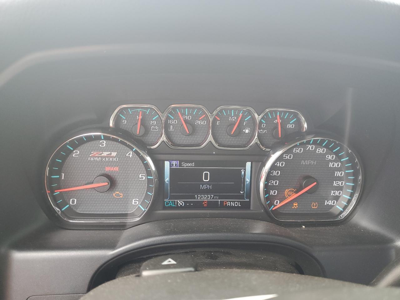 3GCUKRECXHG266829 CHEVROLET ALL Models 2017