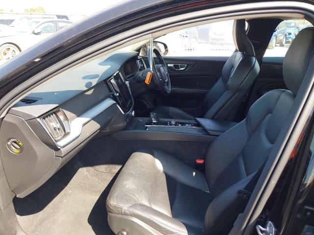 2020 VOLVO V60 2.0 B3P MOMENTUM 5DR AUTO