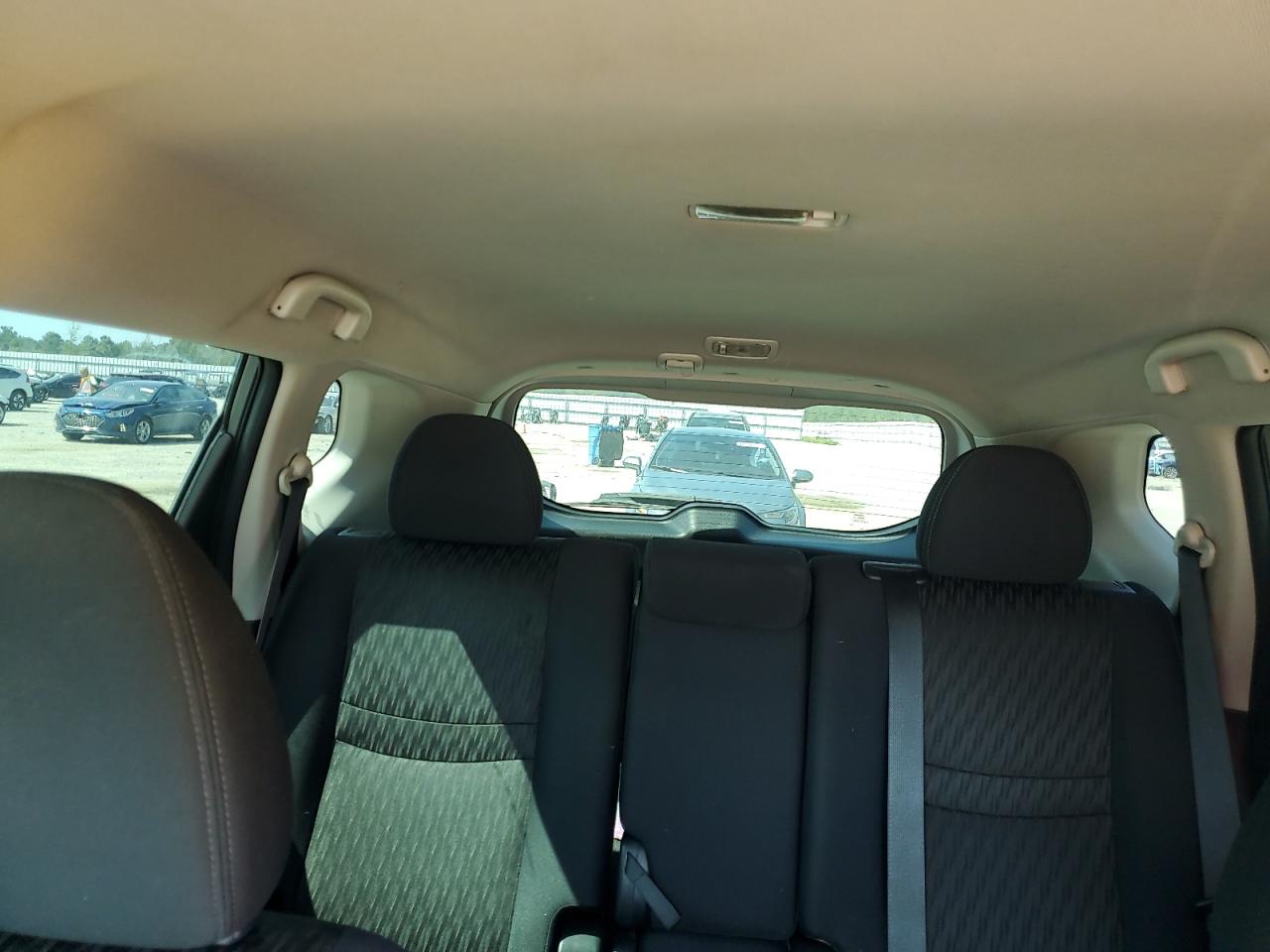 NISSAN ROGUE 2018 VIN 5N1AT2MV7JC744803 фото 10