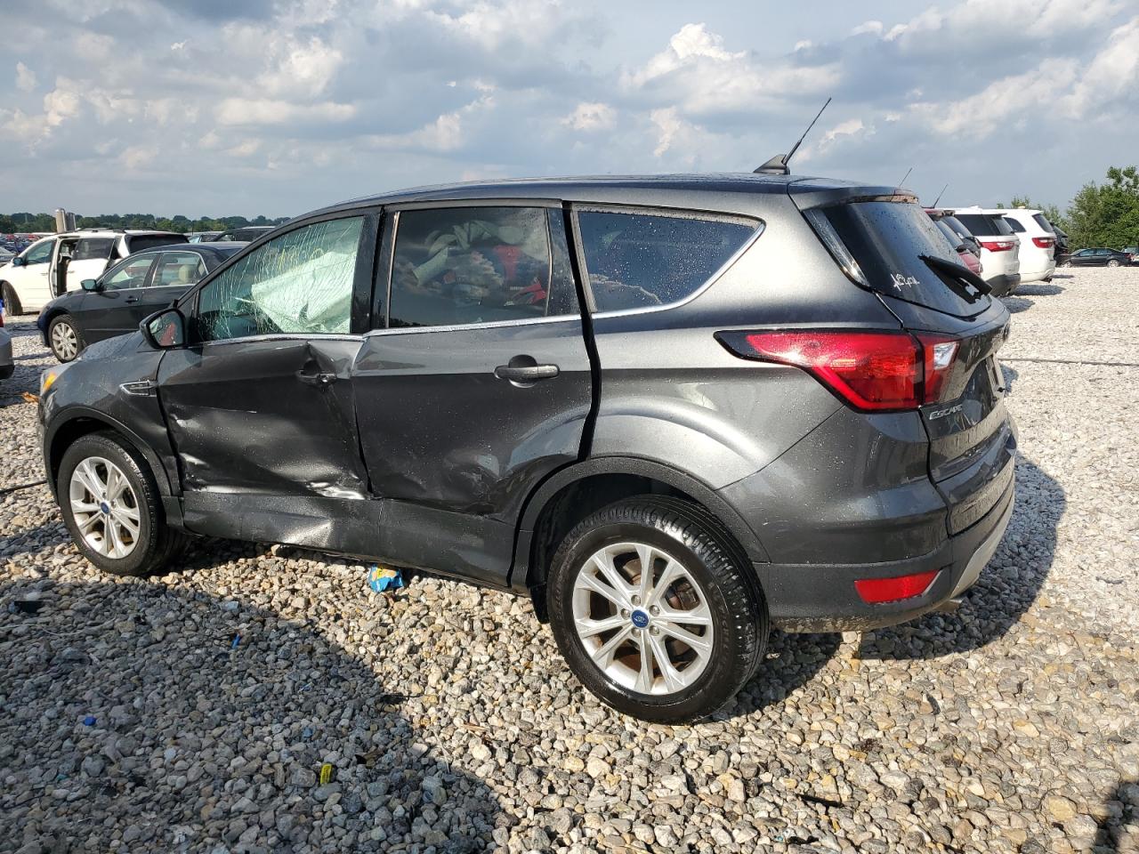 FORD ESCAPE 2019 VIN 1FMCU9GDXKUB30793 фото 2