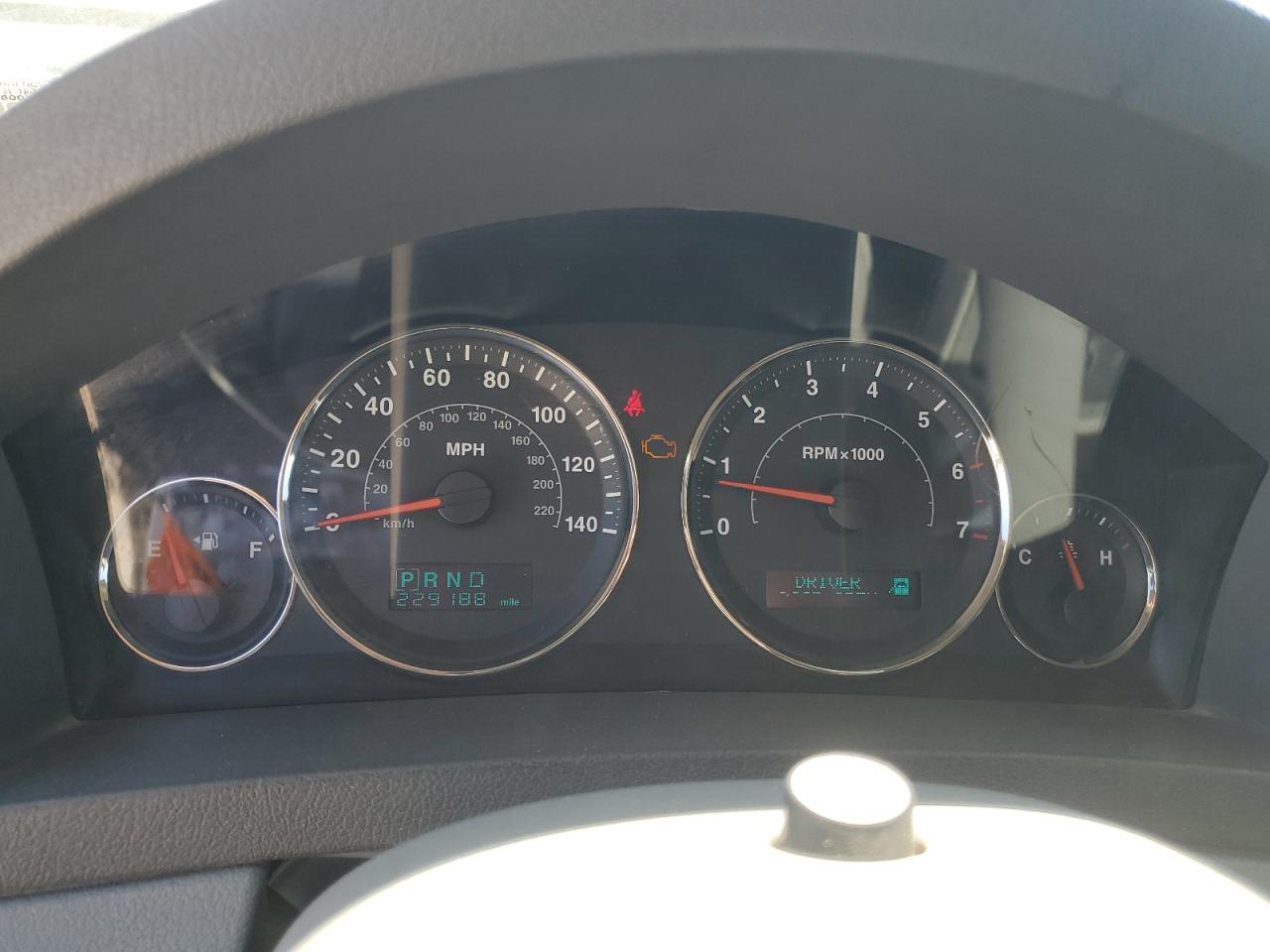 2007 Jeep Grand Cherokee Laredo VIN: 1J8GR48K47C523153 Lot: 61372035