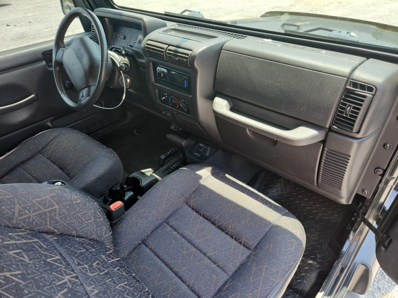 2001 Jeep Wrangler / Tj Sport VIN: 1J4FA49S91P347090 Lot: 60436405