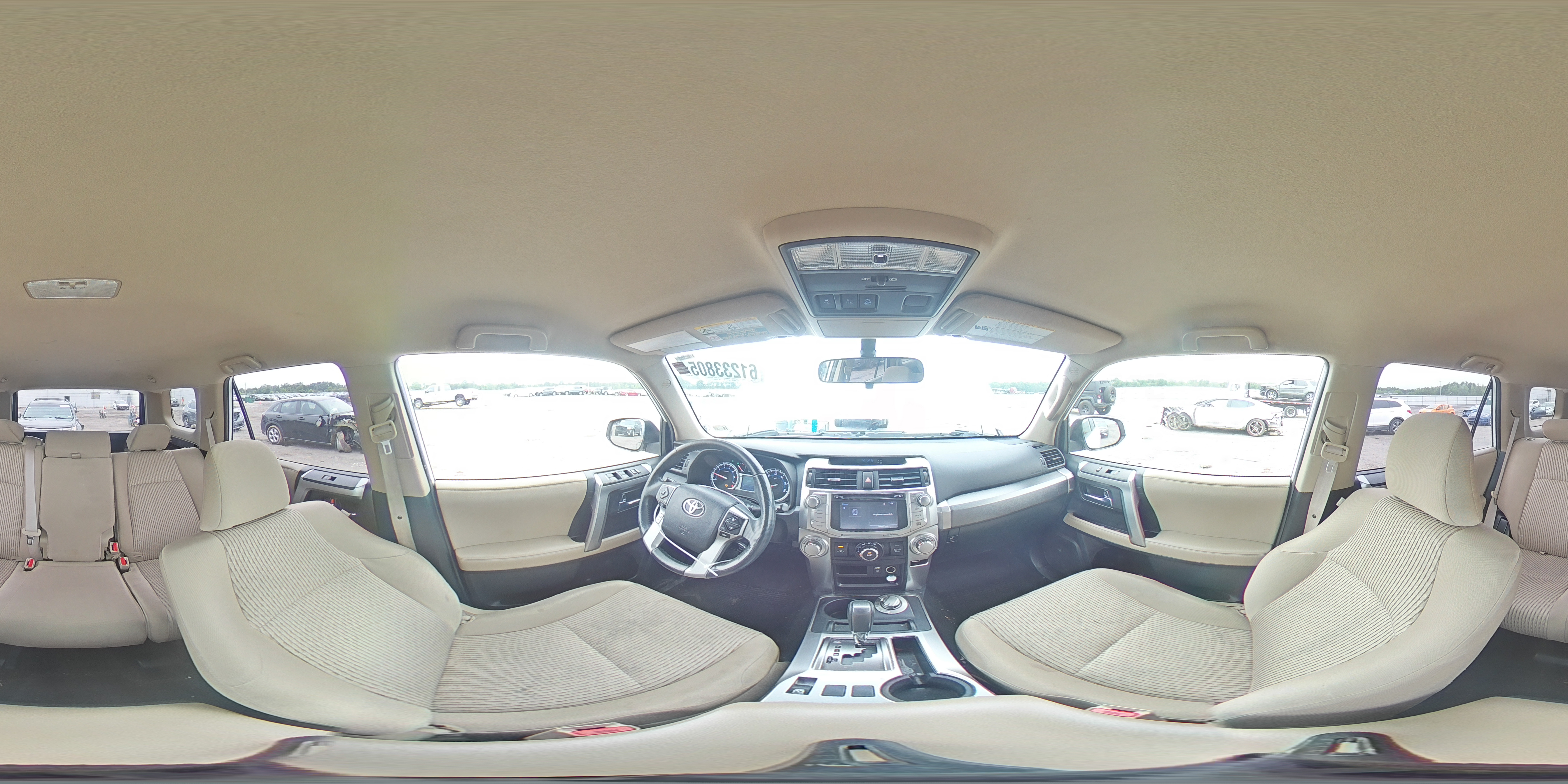 2018 Toyota 4Runner Sr5/Sr5 Premium VIN: JTEBU5JR1J5576543 Lot: 61233805