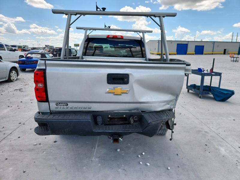 Pickups CHEVROLET ALL Models 2017 Silver