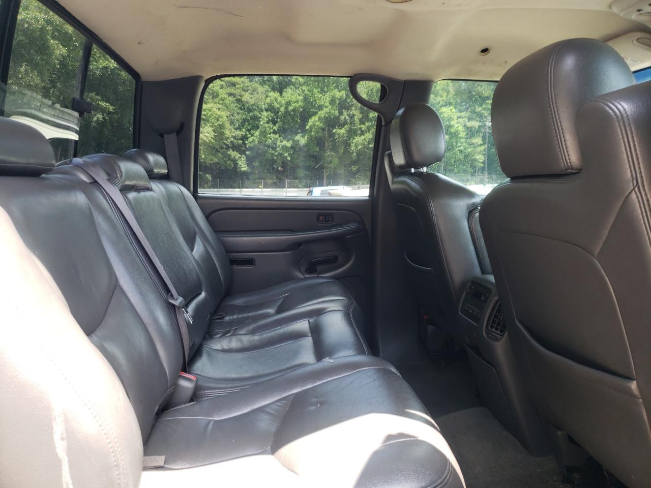 2005 Chevrolet Silverado K2500 Heavy Duty VIN: 1GCHK232X5F869960 Lot: 62189465