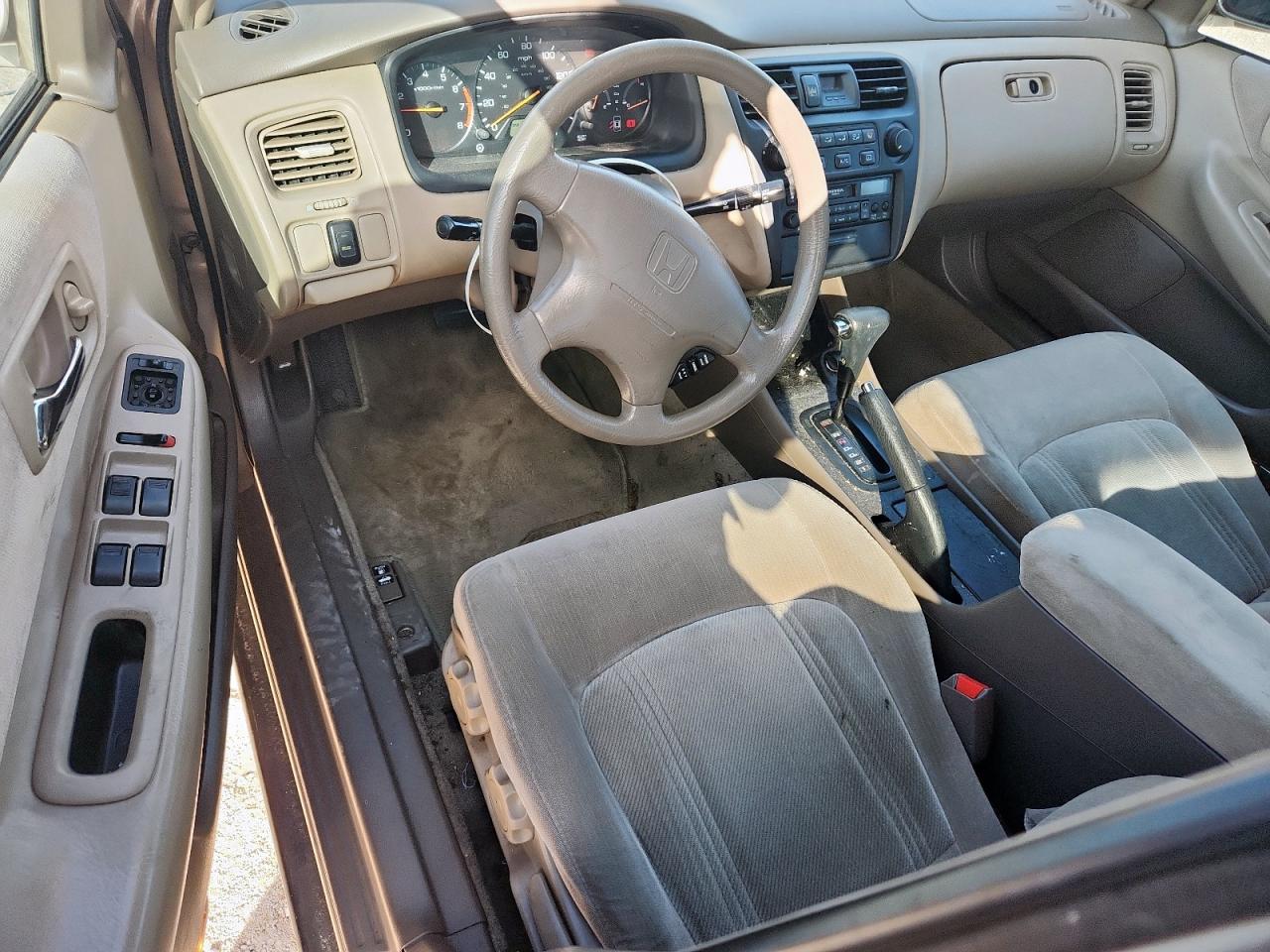 2000 Honda Accord Lx VIN: 1HGCG5640YA091410 Lot: 62014025