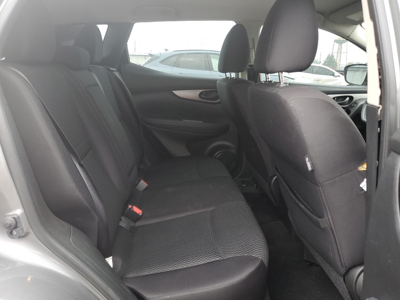 JN1BJ1CR3KW324231 2019 Nissan Rogue Sport S