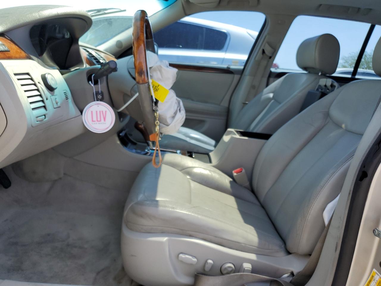 2006 Cadillac DTS - Image 7