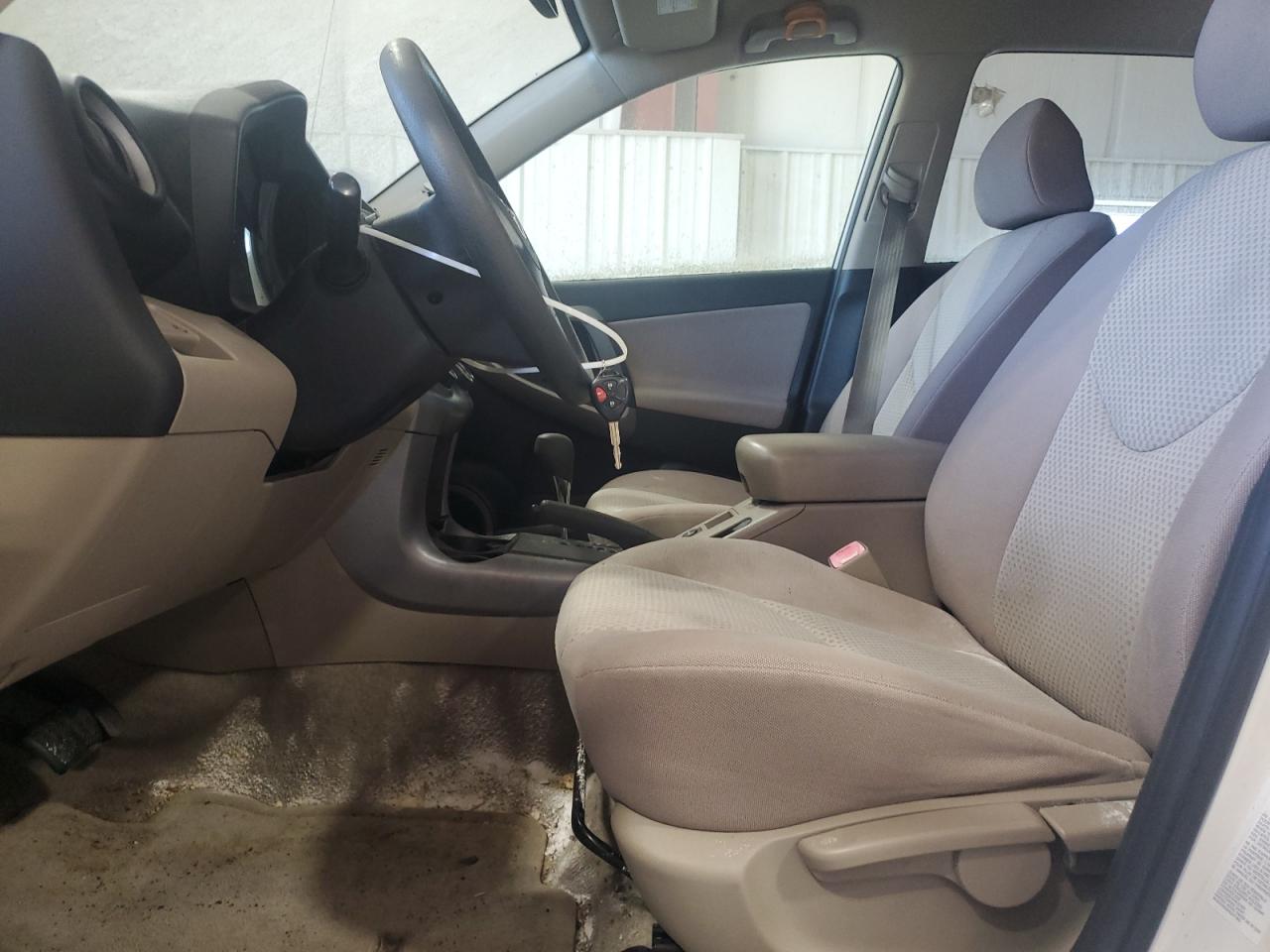 TOYOTA RAV4 2008 VIN JTMZD33V385081515 фото 7
