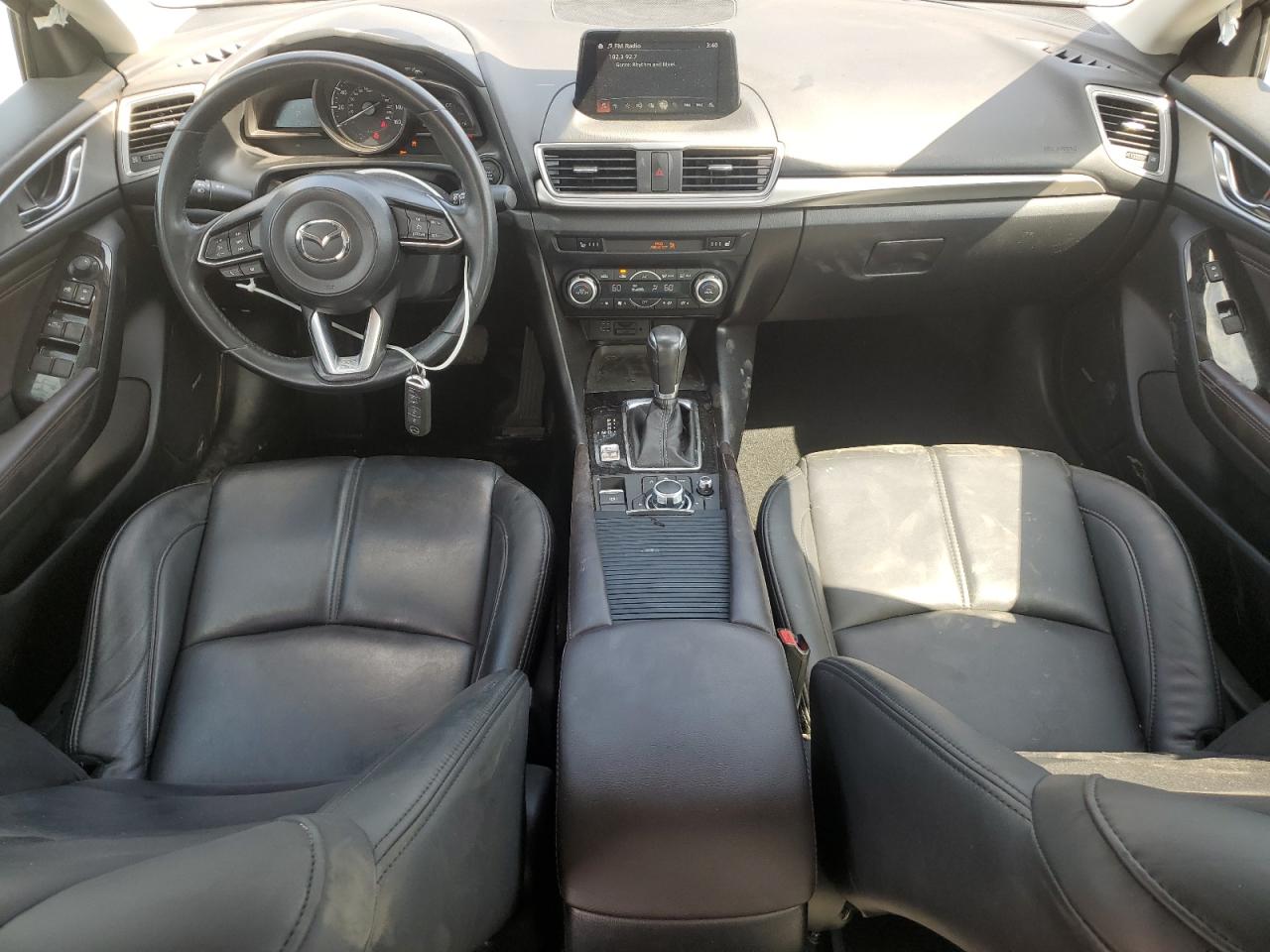 2018 Mazda 3 Touring VIN: 3MZBN1V36JM202372 Lot: 61927895