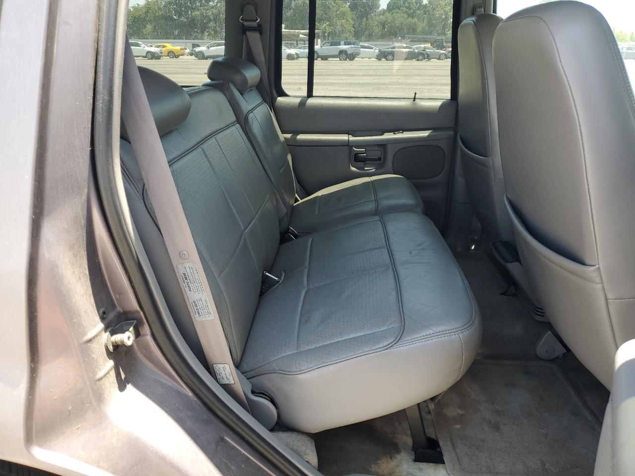 1997 Ford Explorer VIN: 1FMDU34E3VZB86127 Lot: 60579085