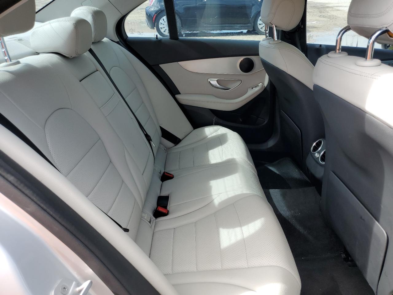 2016 Mercedes-Benz C 300 VIN: 55SWF4JB8GU148519 Lot: 61556695