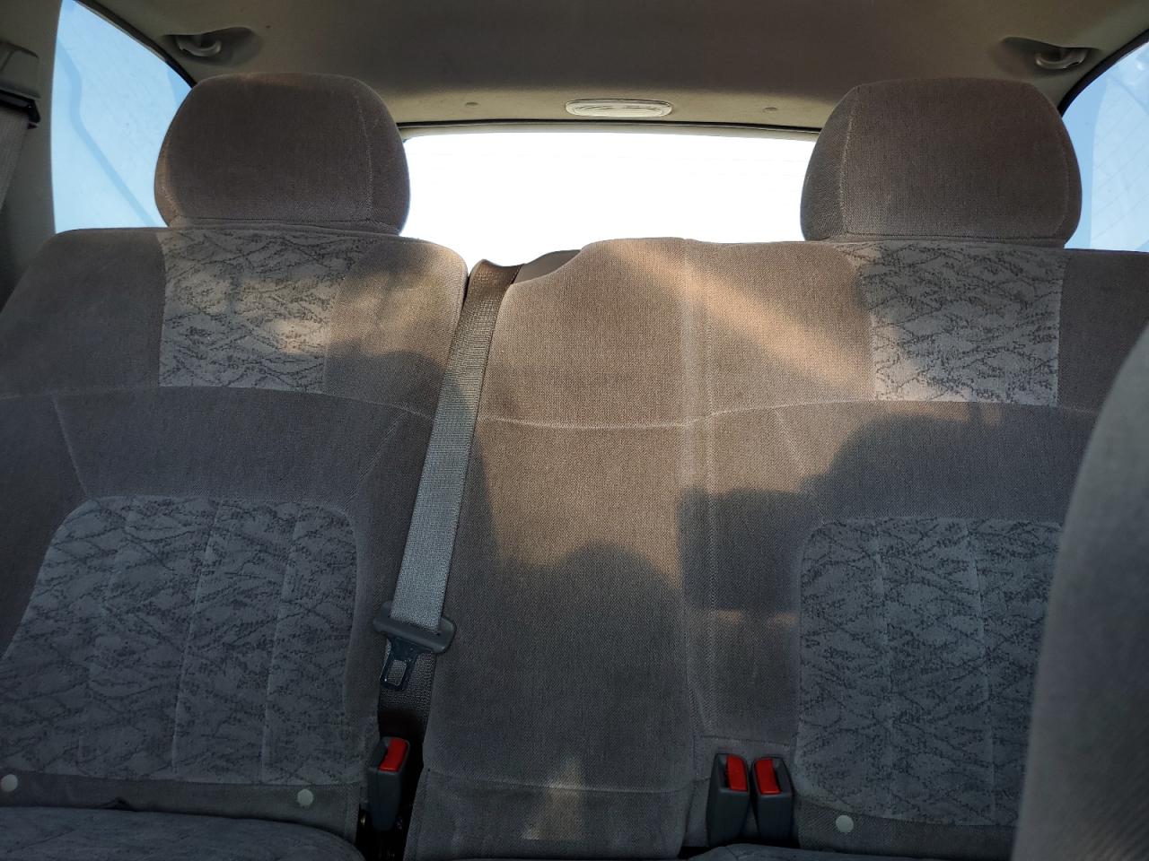 2004 GMC Envoy VIN: 1GKDS13S242355748 Lot: 62640295