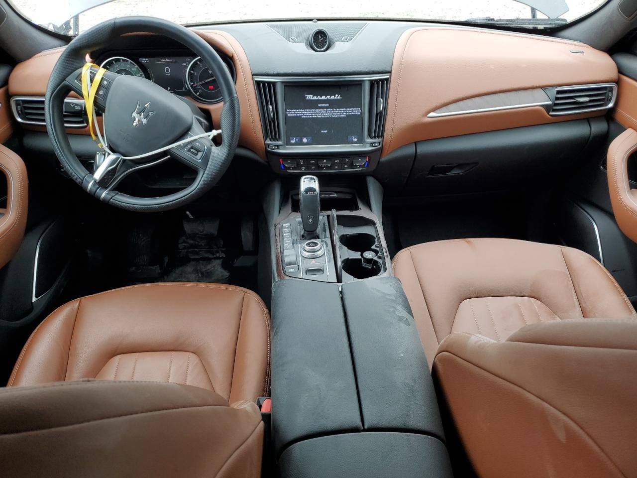 2022 Maserati Levante Base VIN: ZN661XUA7NX383547 Lot: 62402015