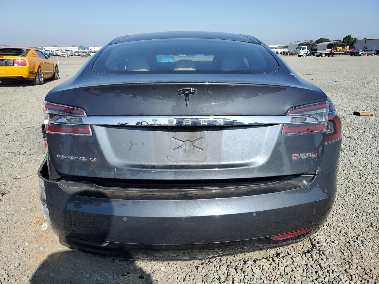 2017 Tesla Model S VIN: 5YJSA1E49HF183550 Lot: 61077225