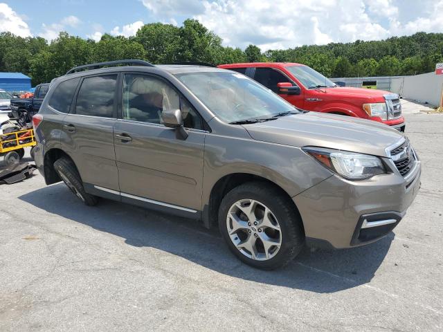  SUBARU FORESTER 2018 Коричневый