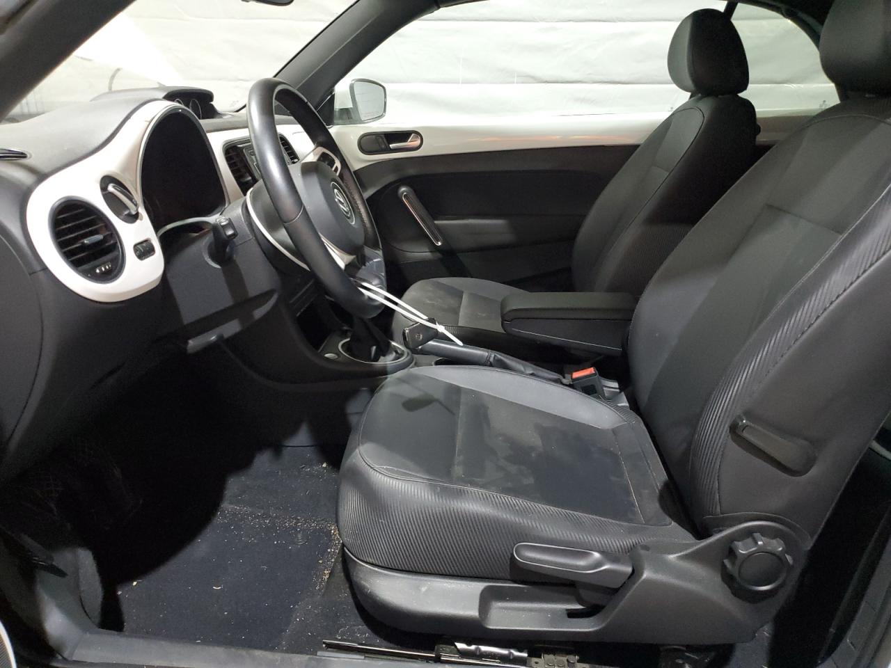 2013 Volkswagen Beetle VIN: 3VW6L7AT3DM833200 Lot: 59524915