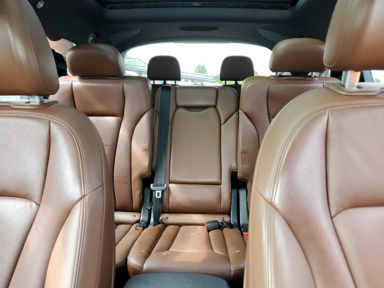 2019 Audi Q7 Premium Plus VIN: WA1LAAF75KD001672 Lot: 60905105