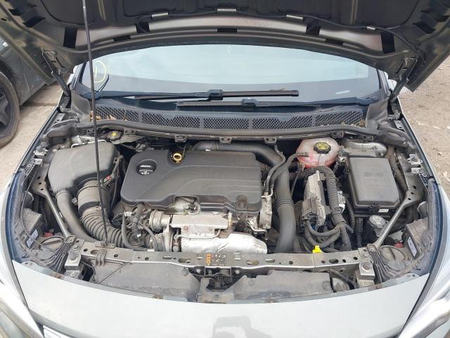 2017 VAUXHALL ASTRA SRI