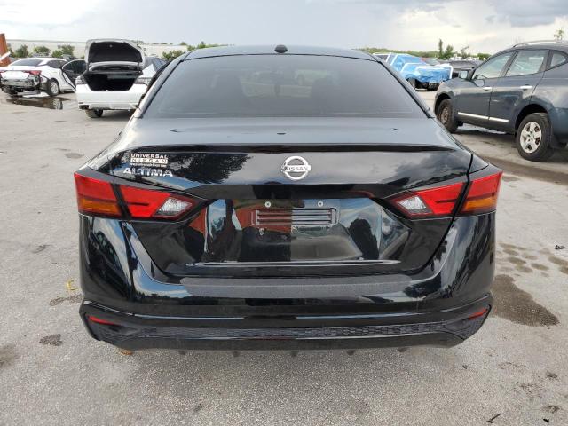  NISSAN ALTIMA 2019 Czarny