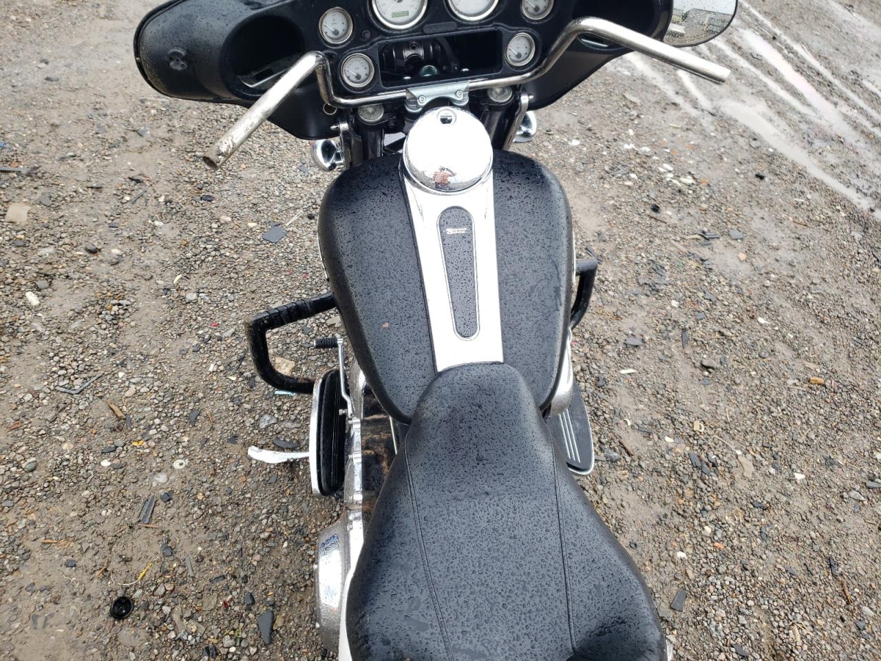 2014 Harley-Davidson Flhx Street Glide VIN: 1HD1KBM15EB677620 Lot: 61154925