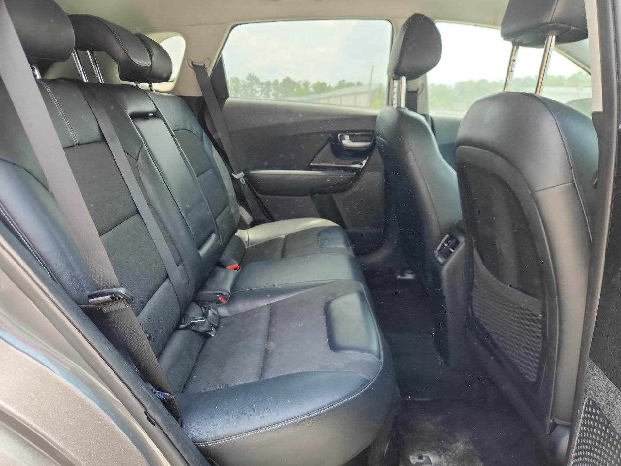 2017 Kia Niro Ex VIN: KNDCC3LCXH5037549 Lot: 61659445