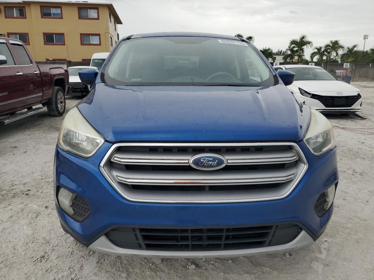 FORD ESCAPE 2017 VIN 1FMCU0G91HUB91823 фото 5