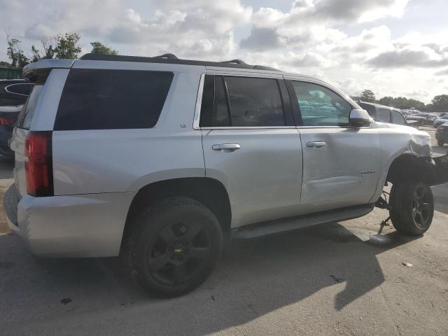 Parquets CHEVROLET TAHOE 2015 Silver