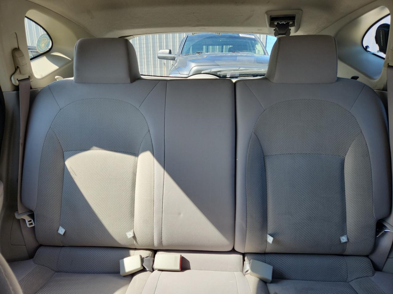 2015 Nissan Rogue Select S VIN: JN8AS5MV5FW261961 Lot: 63112185