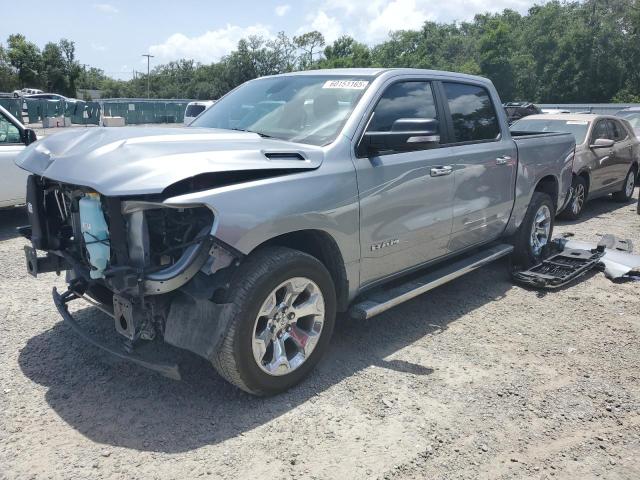  RAM 1500 2019 Srebrny