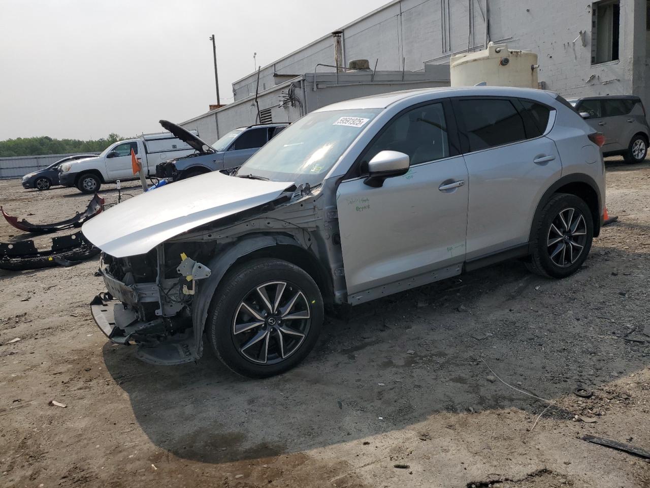 2017 Mazda Cx-5 Grand Touring for Sale in Fredericksburg, VA - Front End