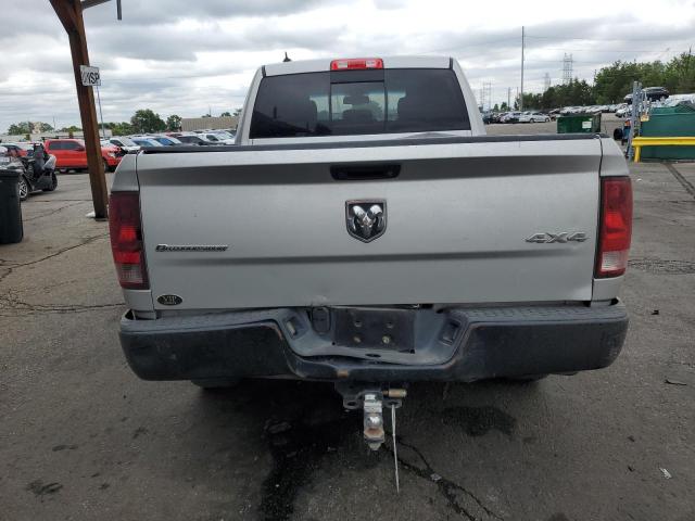 Пікапи RAM 1500 2014 Сріблястий