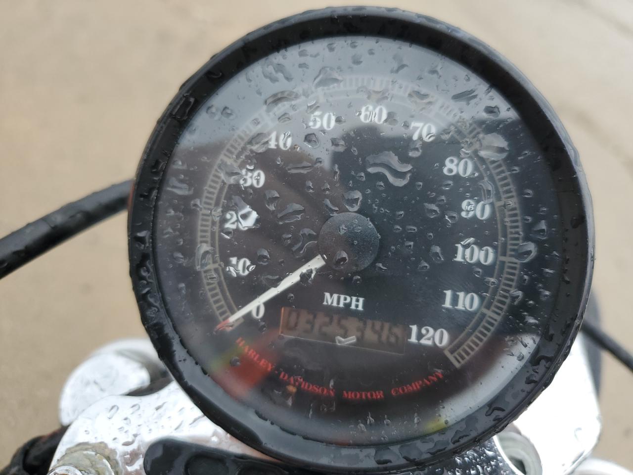 1997 Harley-Davidson Xl883 Hugger VIN: 1HD4CEM11VY215290 Lot: 60394925